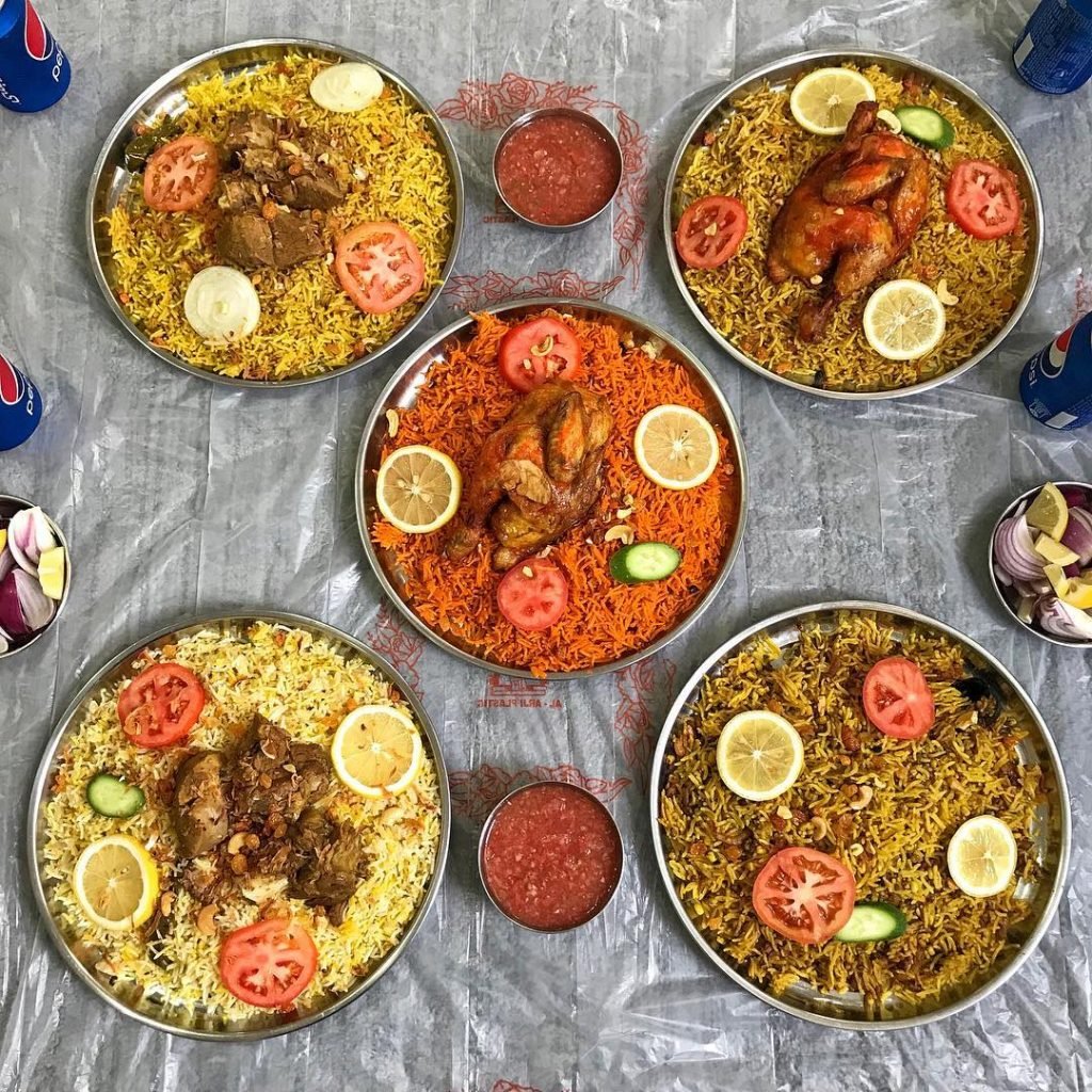 مطعم دق عيوش