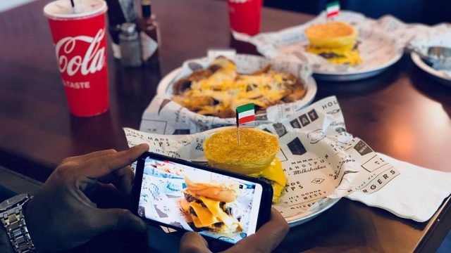 مطعم وي باك برجر Wayback Burgers (الأسعار + المنيو + الموقع)