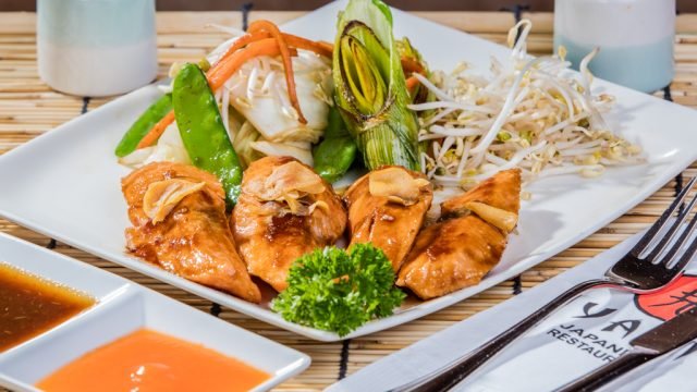 مطعم ياكي Yaki (الأسعار + المنيو + الموقع)