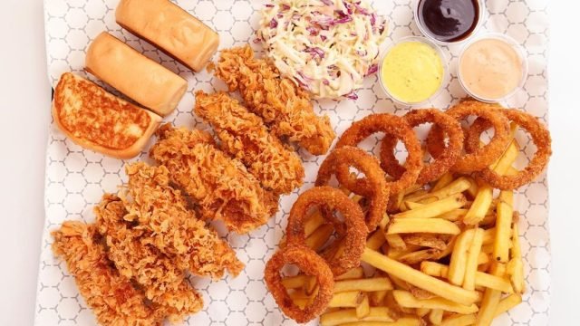 مطعم كريكن Cricken (الأسعار + المنيو + الموقع)
