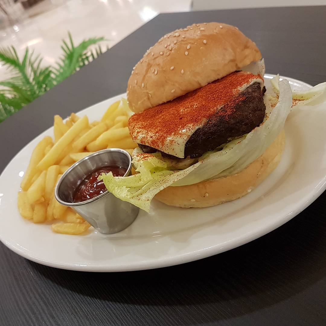 مطعم كوزينا 