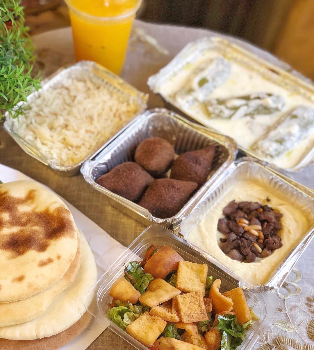 مطعم زيت زيتون في البحرين بشارع المعارض