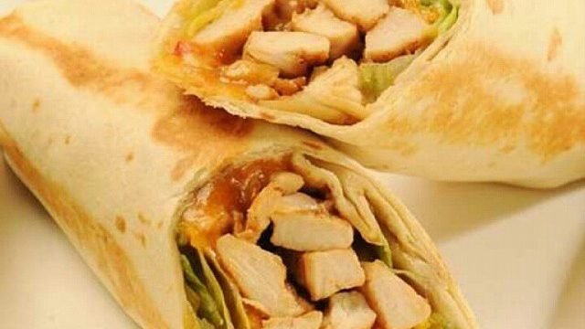 مطعم تشكن هاوس chiken_house (الأسعار + المنيو + الموقع)