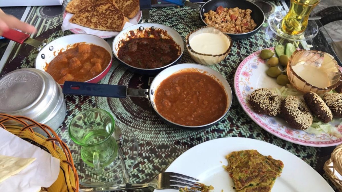 مطعم زقرت في البحرين
