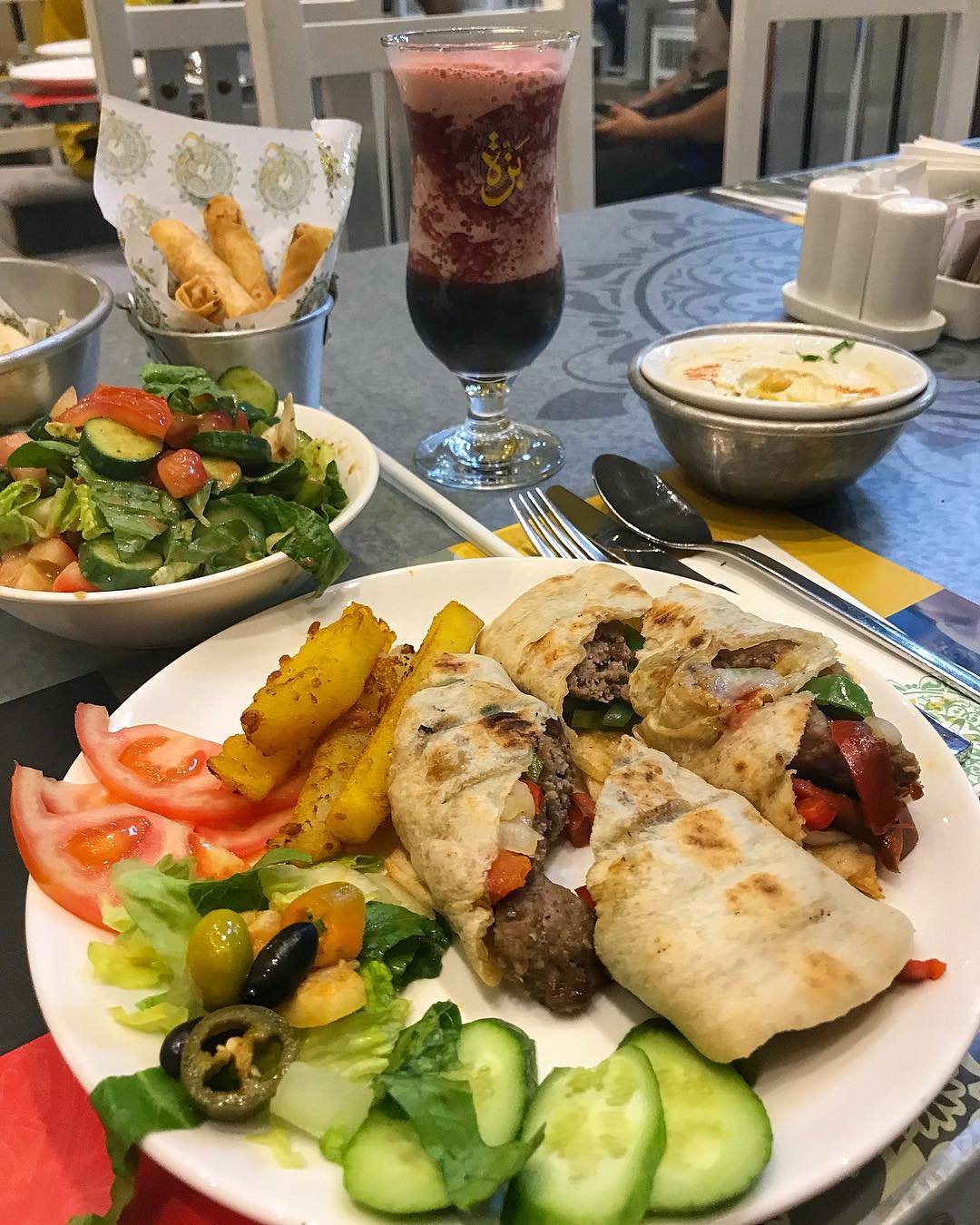 بزة في البحرين