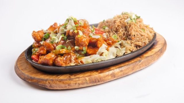 مطعم لامارينا La Marina Cafe(الأسعار + المنيو + الموقع)