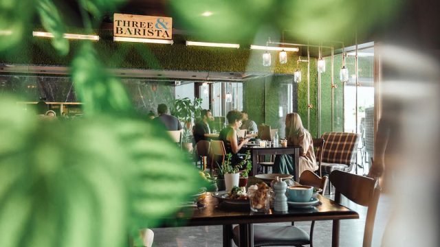 مطعم ثري اند باريستا Three & Barista. Restaurant (الأسعار + المنيو + الموقع)