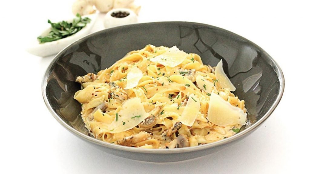 مطعم ارومي
