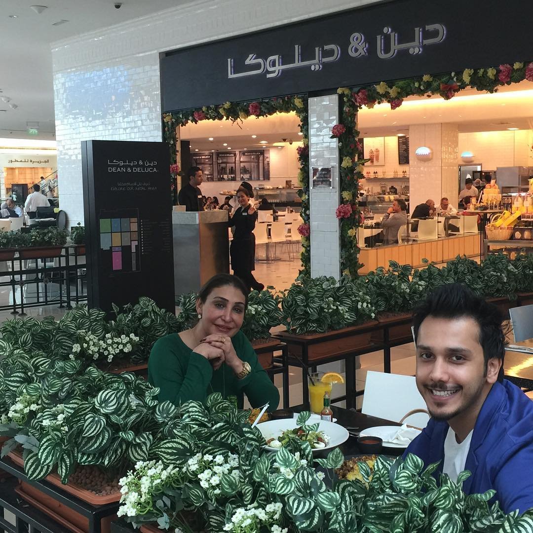 مطعم دين اند ديلوكا- Dean & Deluca (الأسعار + المنيو + الموقع)