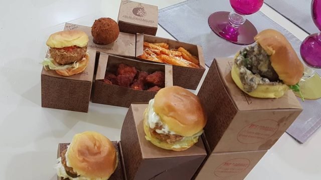 مطعم ذا ميت بول كتشن- The Meat Pool Kitchen (الأسعار + المنيو + الموقع)