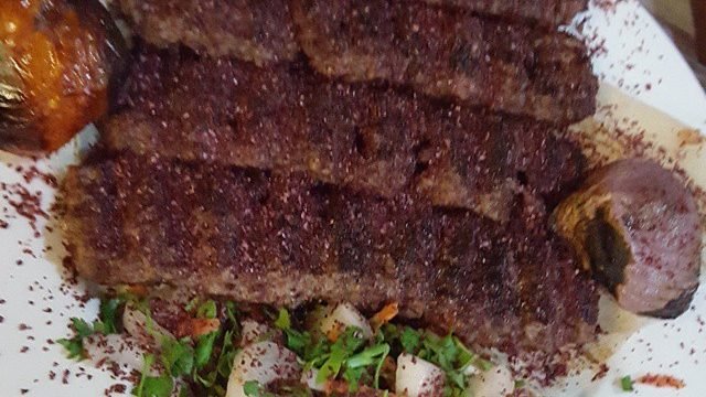 مطعم بيت جدي- Beit Jeddy Restaurant (الأسعار + المنيو + الموقع)