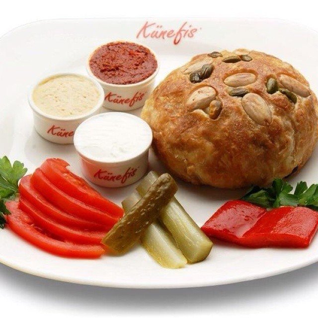 مطعم كونيفيس kunefis (الاسعار المنيو الموقع )
