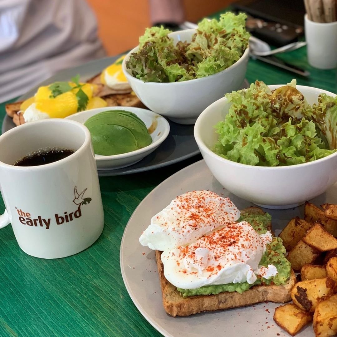 مطعم إيرلي بيرد الجابرية-The Early Bird Jabria (الاسعار+المنيو+الموقع)