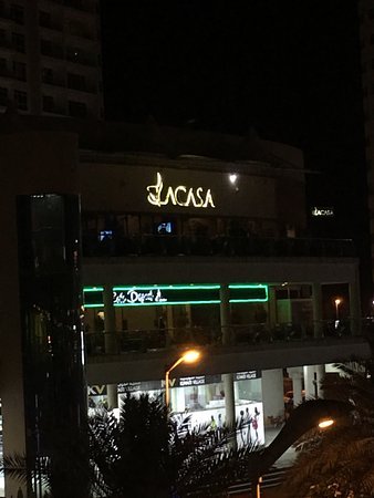 مطعم لاكاسا لاجون البحرين ( الاسعار + المينو + الموقع )