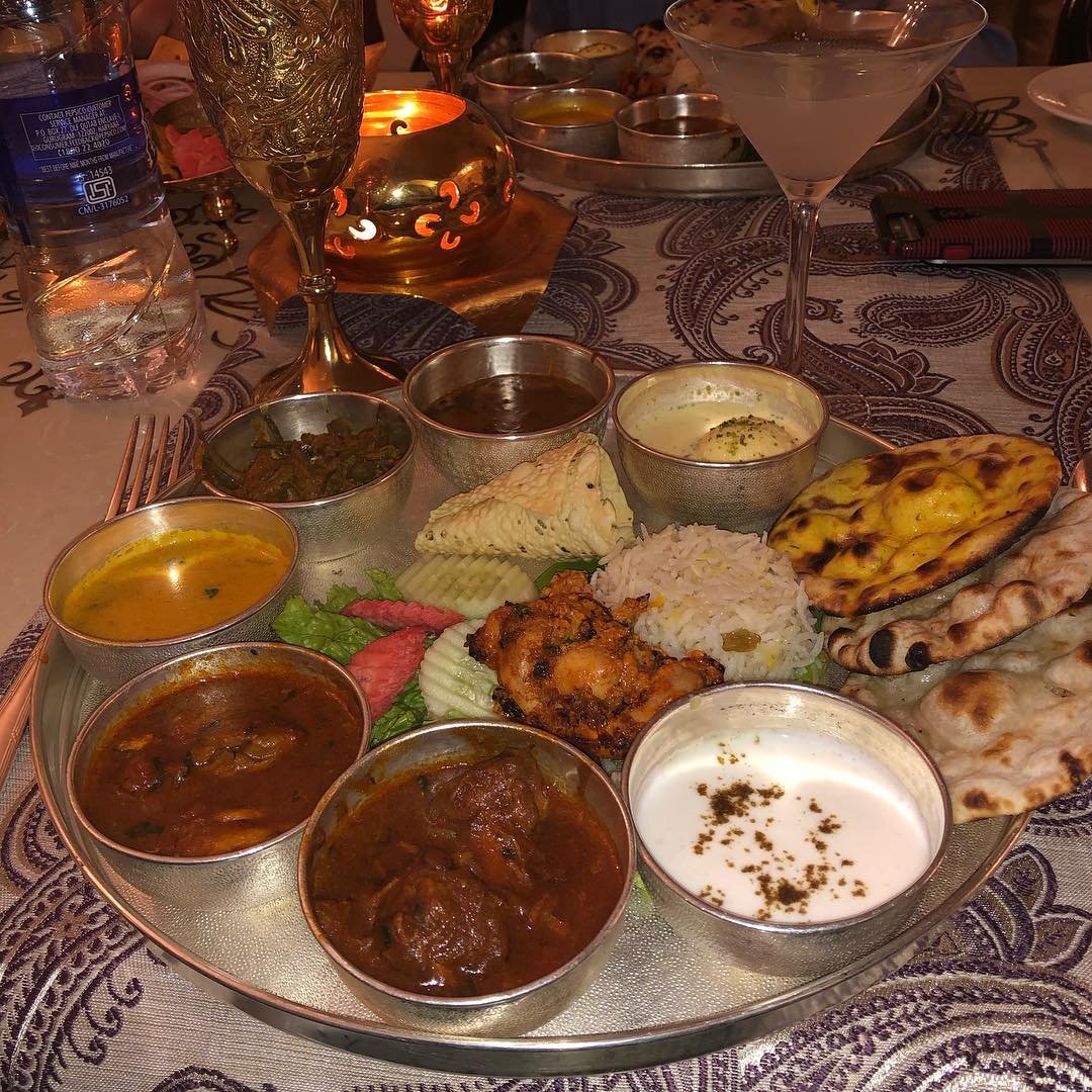 مطعم سينامون cinnamon caesars restaurant (الأسعار + المنيو + الموقع)