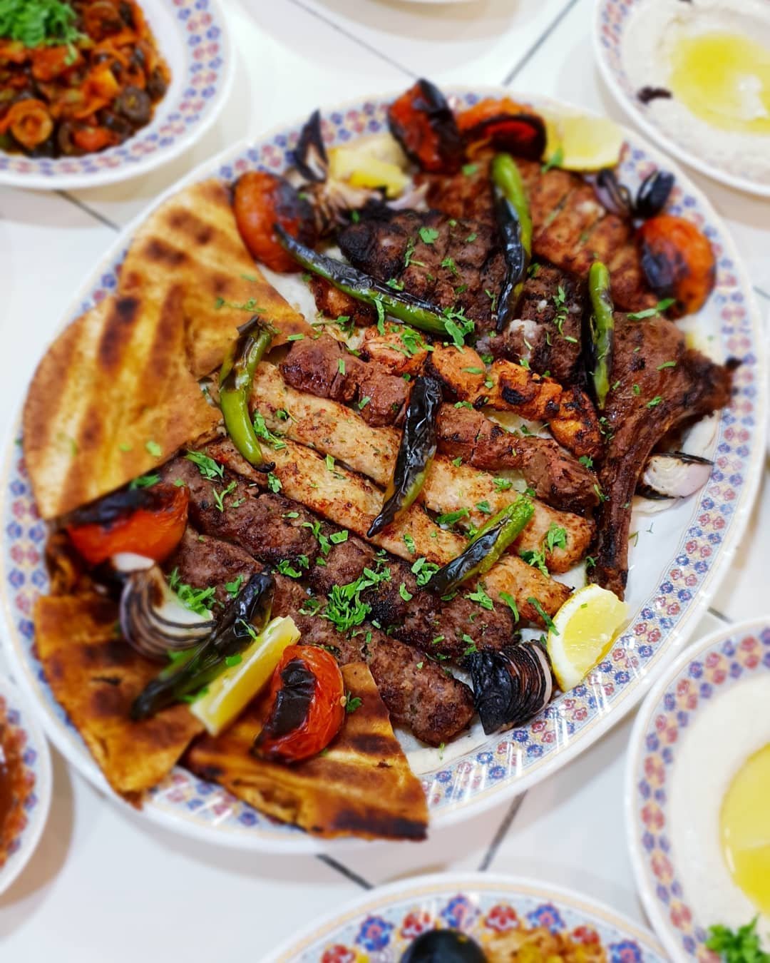 مطعم زرزور فى البحرين (الأسعار + المنيو + الموقع )