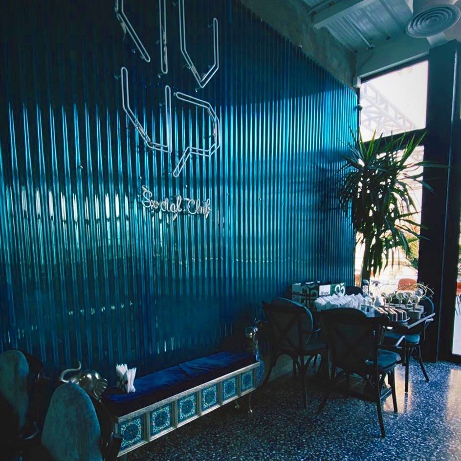مطعم لايف أب-LIVUP (الاسعار+المنيو+الموقع)