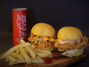 مطعم تشيكي اكسبرس البحرين (الأسعار + المنيو + الموقع )