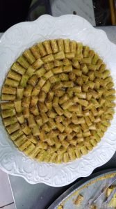 محل حلويات طارق 