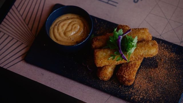 مطعم سويتش Switch Restaurant (الاسعار+المنيو+الموقع)