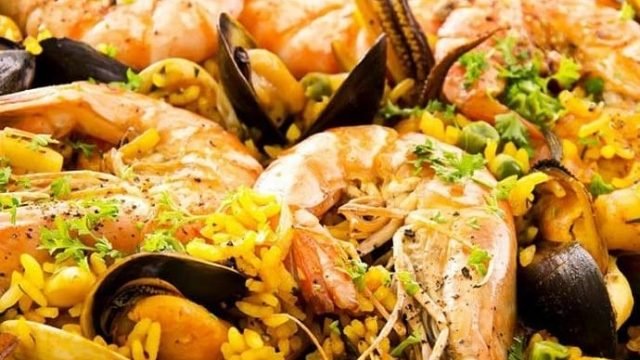 مطعم اجيال البوم للمأكولات البحرية الجهراء