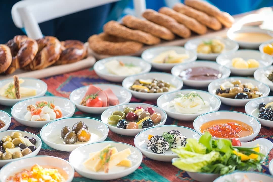 مطعم بازار قورمي الكويت (الاسعار+المنيو+الموقع)