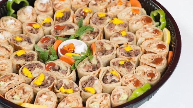 مطعم فيرست شاورما حولي (الاسعار+المنيو+الموقع)