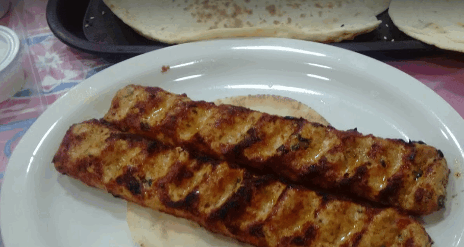 مطعم بوابة السنابس ( الأسعار + المنيو + الموقع )