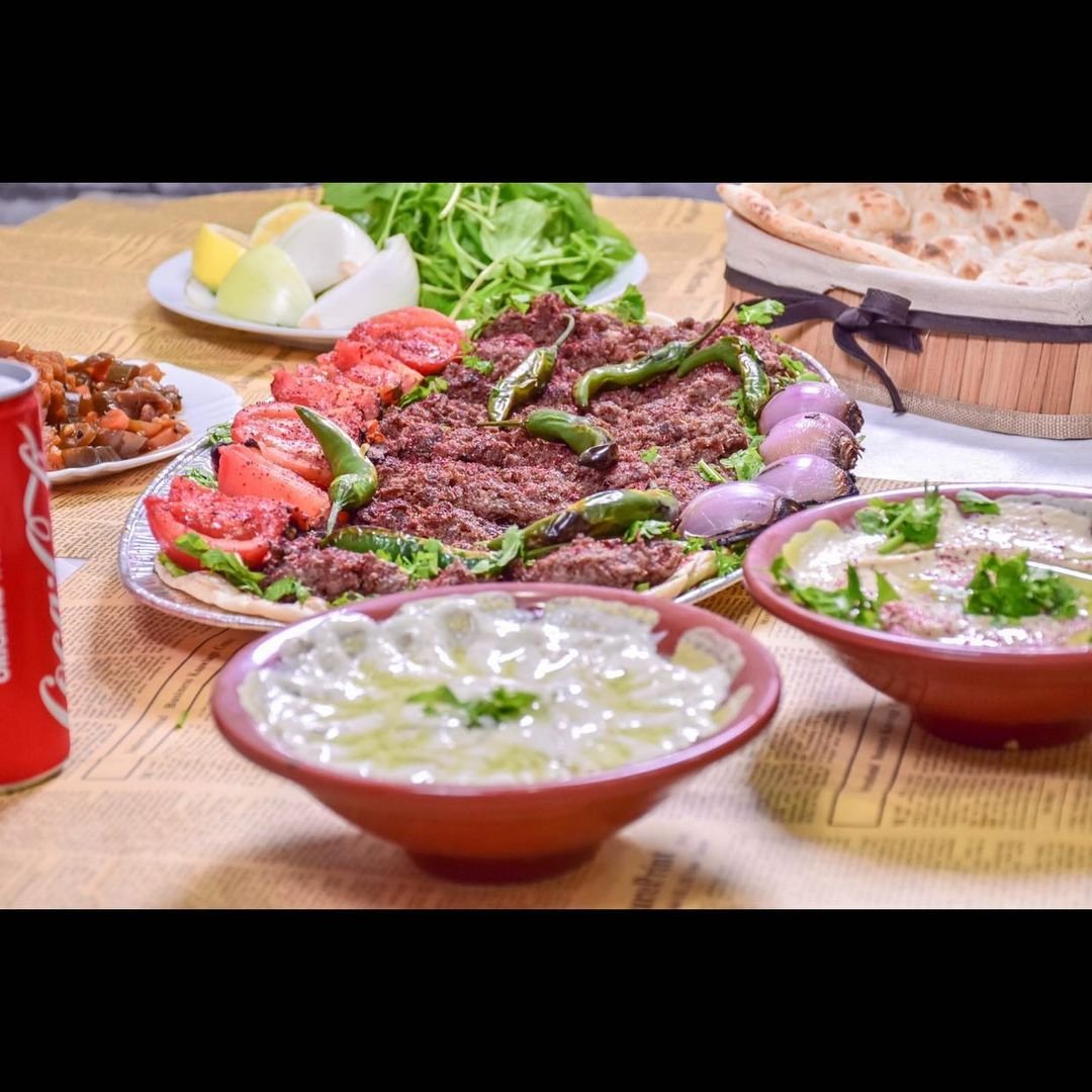 مطعم كباب أبو فاضل العراقي العارضية (الاسعار+المنيو+الموقع)