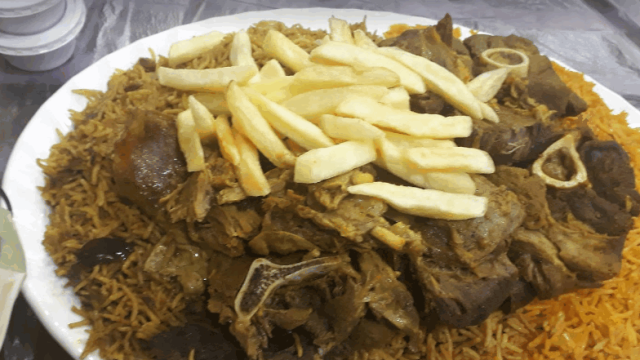 مطعم قصر الطير ( الأسعار + المنيو + الموقع )