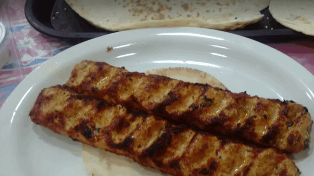 مطعم بوابة السنابس ( الأسعار + المنيو + الموقع )