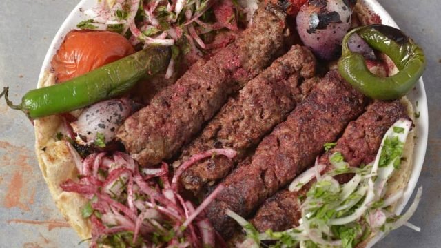 مطعم كباب قاسم للمأكولات العراقية الكويت