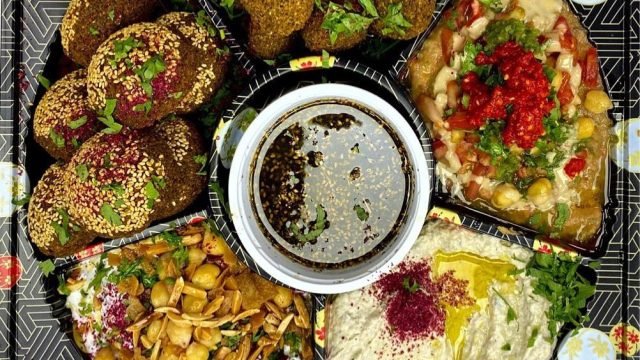 مطعم فلافل زاكي الكويت (الاسعار +المنيو +الموقع)