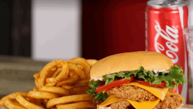 مطعم وبيزا فلا روزا ( الأسعار + المنيو + الموقع )