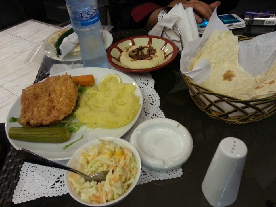 مطعم بدوي فى البحرين 