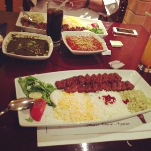 مطعم ياس اصفهاني في البحرين